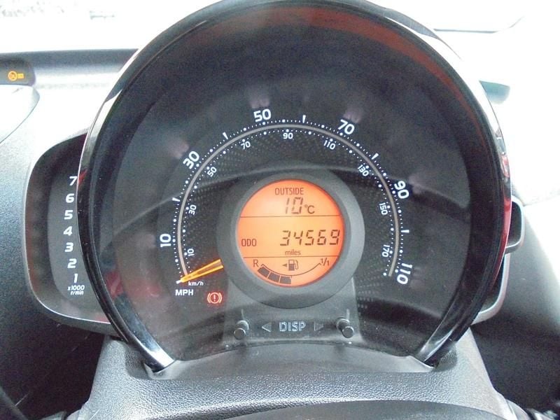 Used Toyota Aygo Trend 2021 Red Hatchback