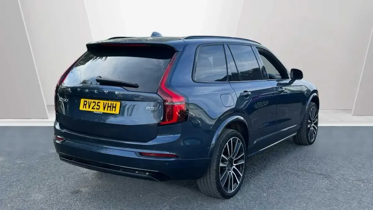 Used Volvo XC90 Ultra 247 HP (181 kW) 2025 Blue SUV
