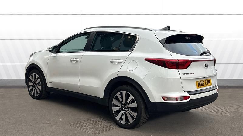 Used Kia Sportage First Edition 182 HP (133 kW) 2016 White SUV