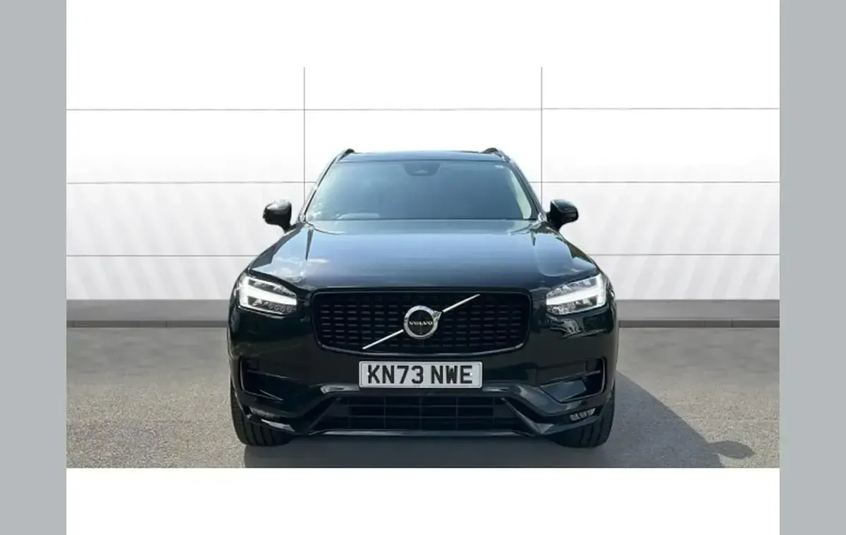 Used Volvo XC90 Plus 247 HP (181 kW) 2023 Black SUV