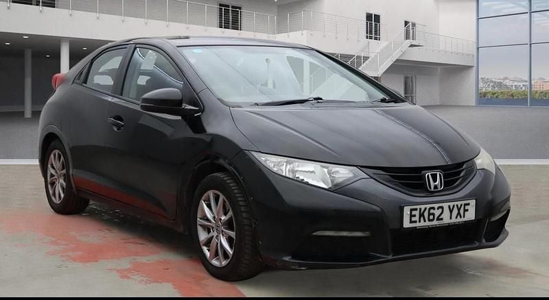 Black Used 2013 Honda Civic SE Hatchback | £3,995 (Super price) - Image 1/2
