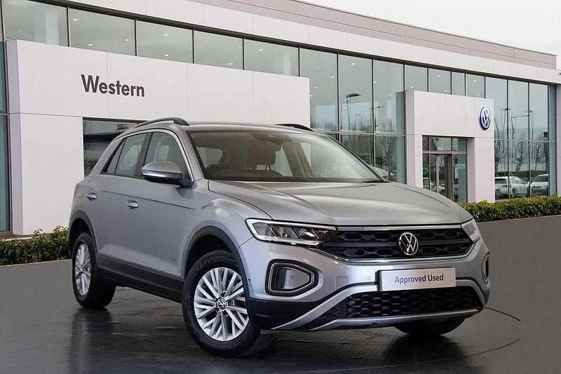 Silver Used 2022 VW T-Roc Life SUV | £19,490 (Fair price) - Image 1/4