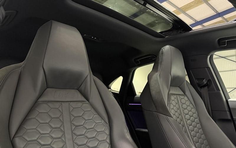 Usado Audi RS Q3 Sportback Design 400 CV (294 kW) 2023 SUV
