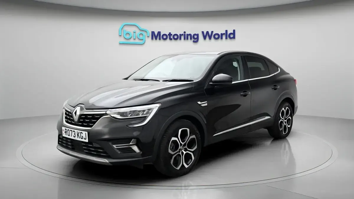 Used Renault Arkana Techno 145 HP (106 kW) 2023 Black SUV