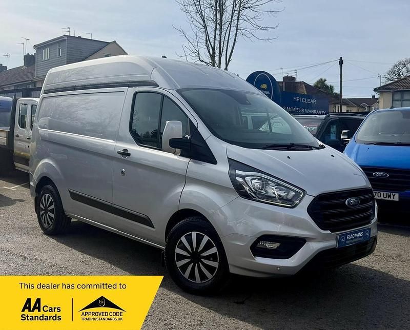 Used Ford Transit Custom Trend 105 HP (77 kW) 2021 Silver Van