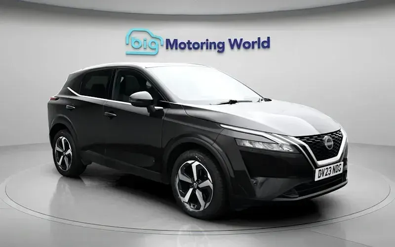 Used Nissan Qashqai N-Connecta 140 HP (102 kW) 2023 Black SUV