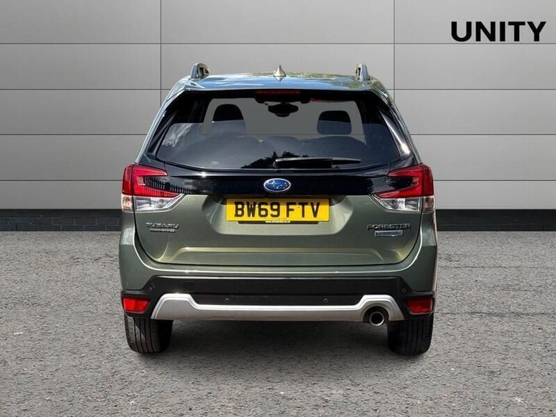 Green Used 2019 Subaru Forester Premium SUV | £22,990 (Fair price) - Image 1/4