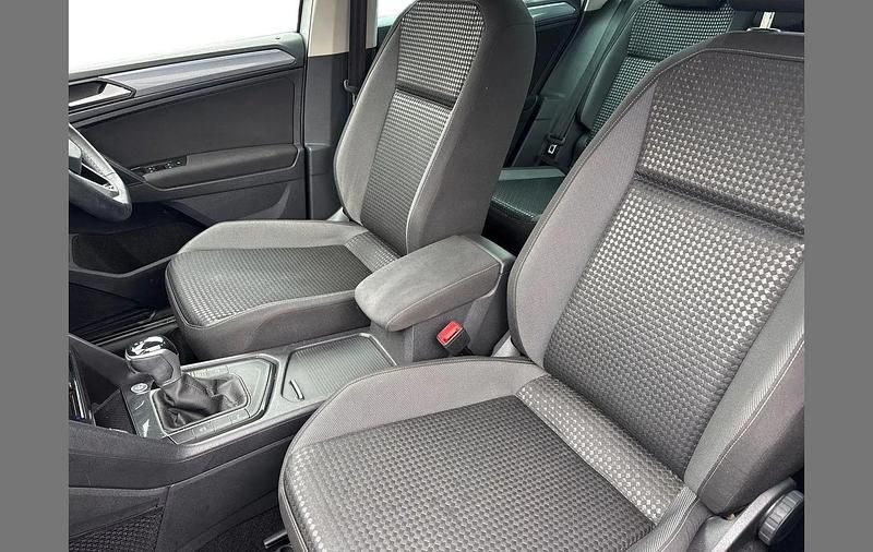 Begagnad VW Tiguan Active 150 HK (110 kW) 2022 Vit SUV