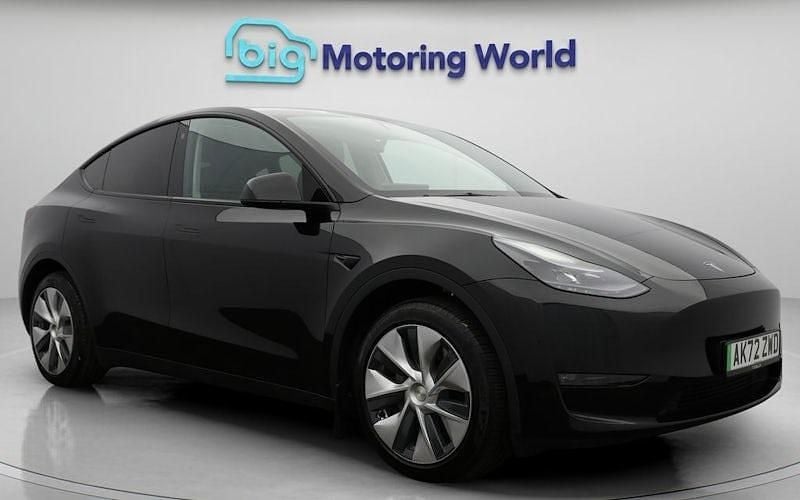 Used 2025 Tesla Model Y Long Range AWD SUV | £26,100 (Super price) - Image 1/4