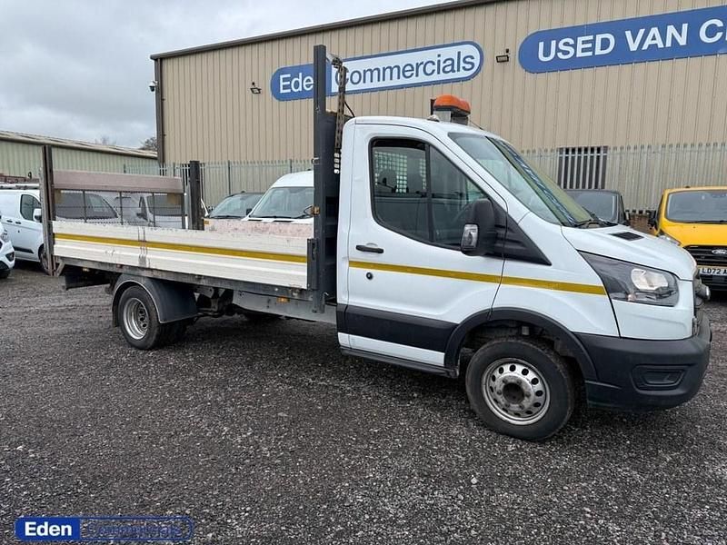 Usado Ford Transit 130 HP (95 kW) 2021 Branco Cabrios