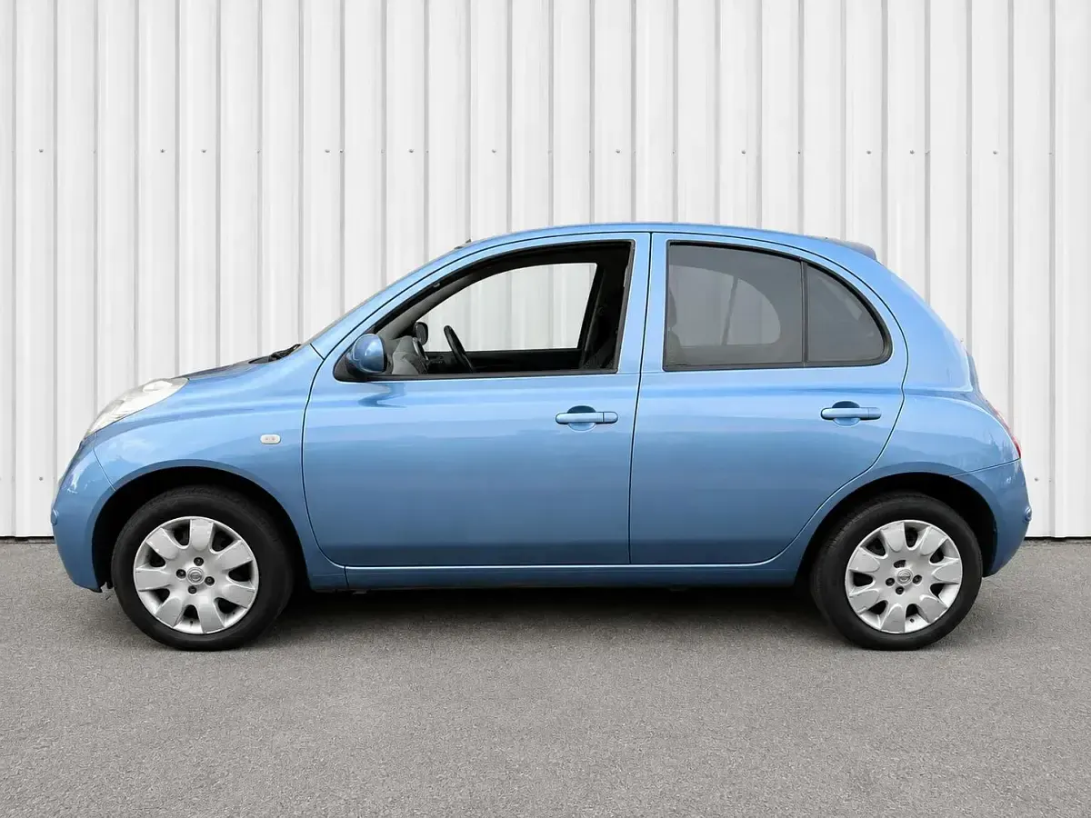 Used Nissan Micra 79 HP (58 kW) 2007 Blue Hatchback