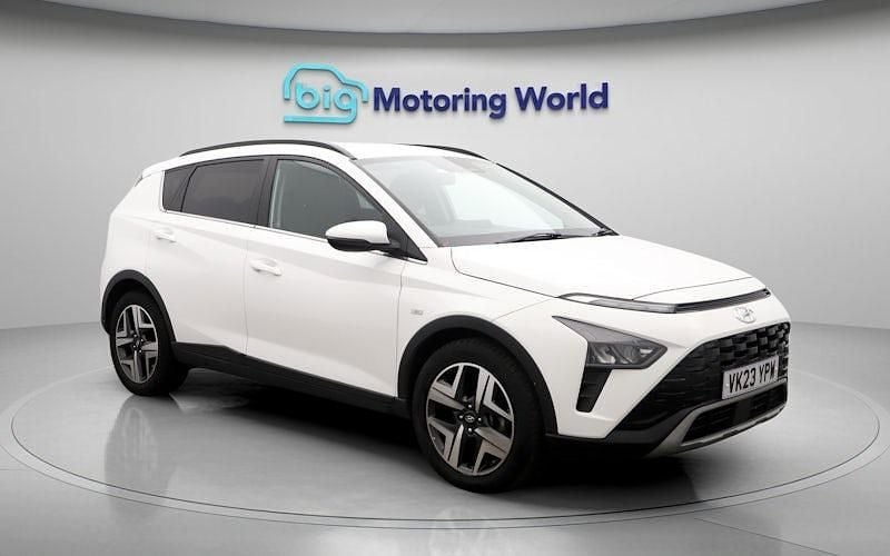 Used 2024 Hyundai Bayon Premium SUV | £13,889 (Fair price) - Image 1/4