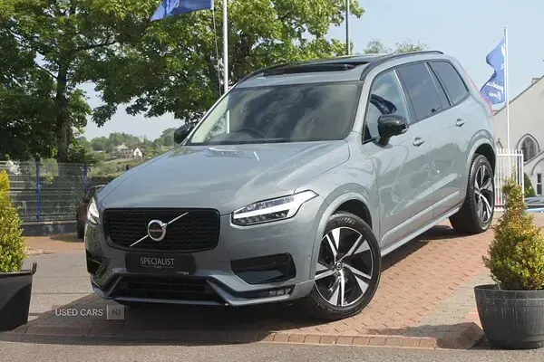 Used Volvo XC90 Plus 235 HP (172 kW) 2023 Grey SUV