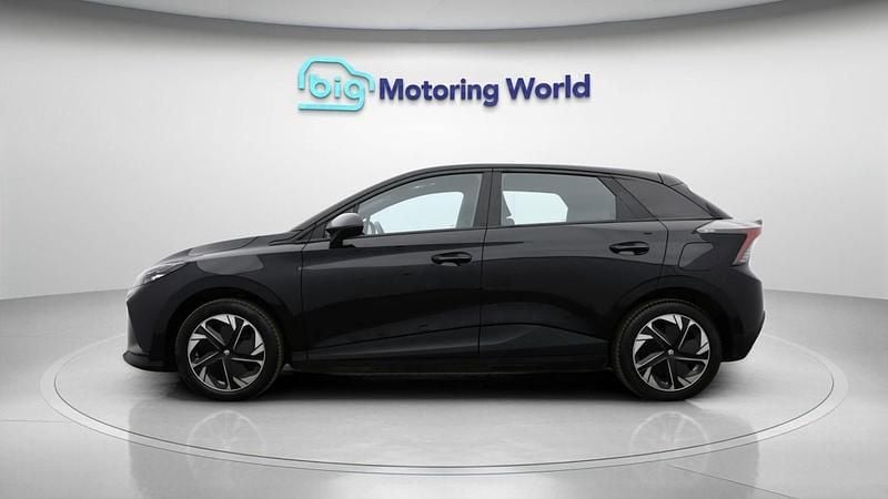 Used MG MG4 EV SE 319 kW (435 HP) 2023 Black Hatchback