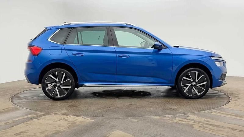 Used Skoda 110 R SE L Executive 81 HP (59 kW) 2023 Blue Hatchback
