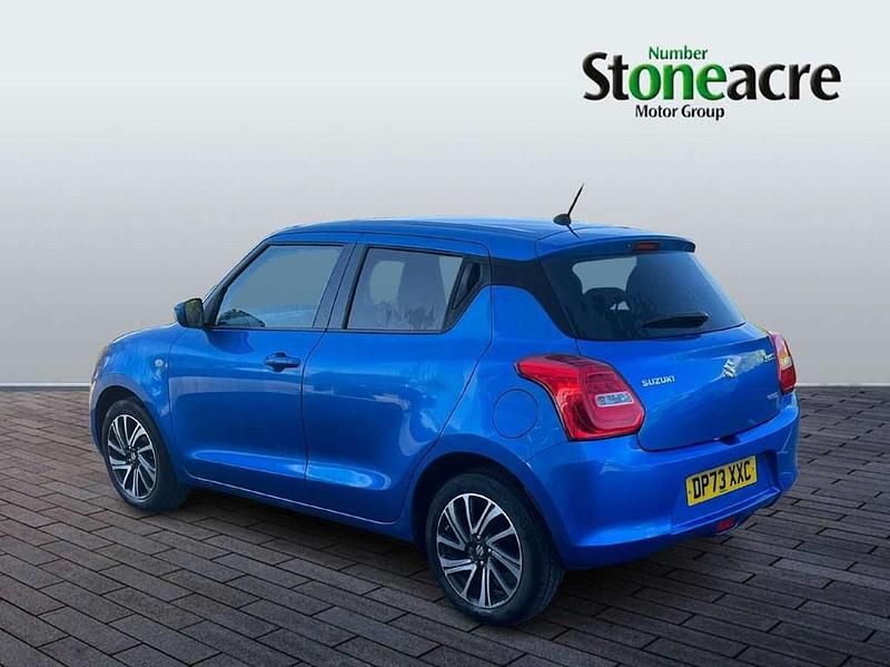 Begagnad Suzuki Swift SZ-L 83 HK (61 kW) 2024 Blå Halvkombi