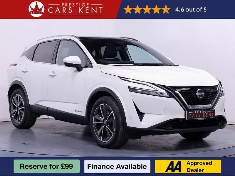 White Used 2024 Nissan Qashqai Tekna SUV | £26,657 (Fair price) - Image 1/4