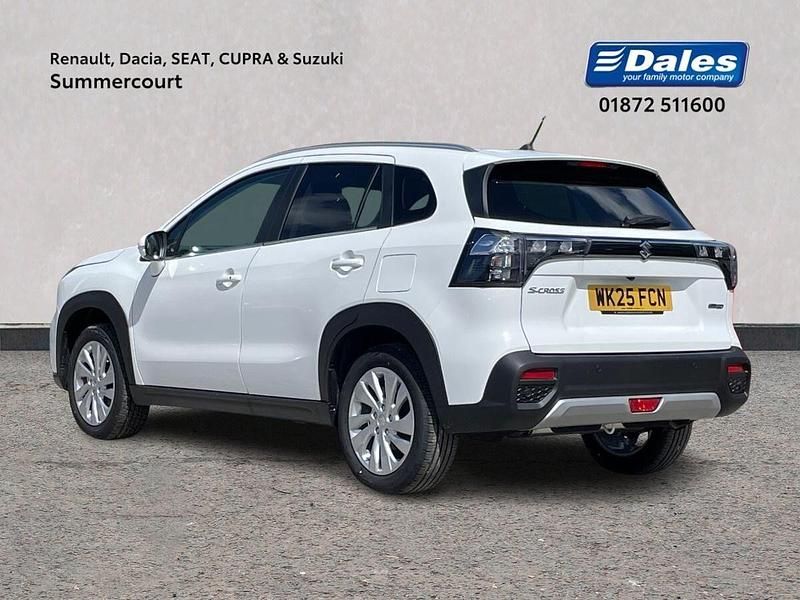 Used Suzuki SX4 115 HP (84 kW) 2025 White Hatchback