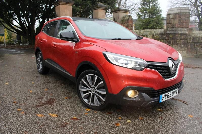 Used Renault Kadjar Signature 130 HP (95 kW) 2015 Red SUV