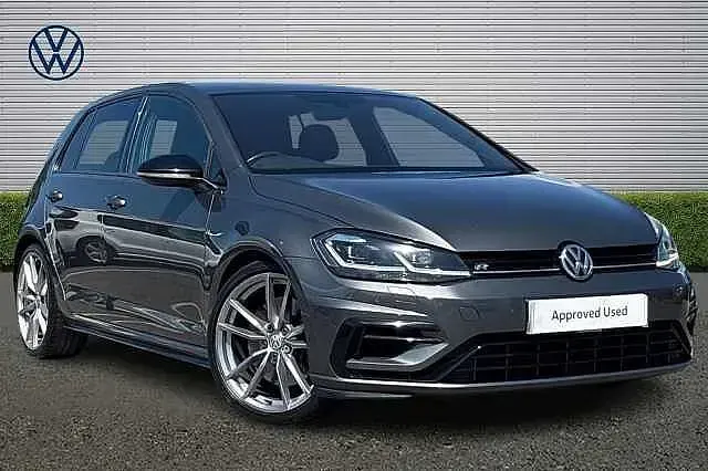 Used VW Golf VII R 300 HP (220 kW) 2019 Hatchback