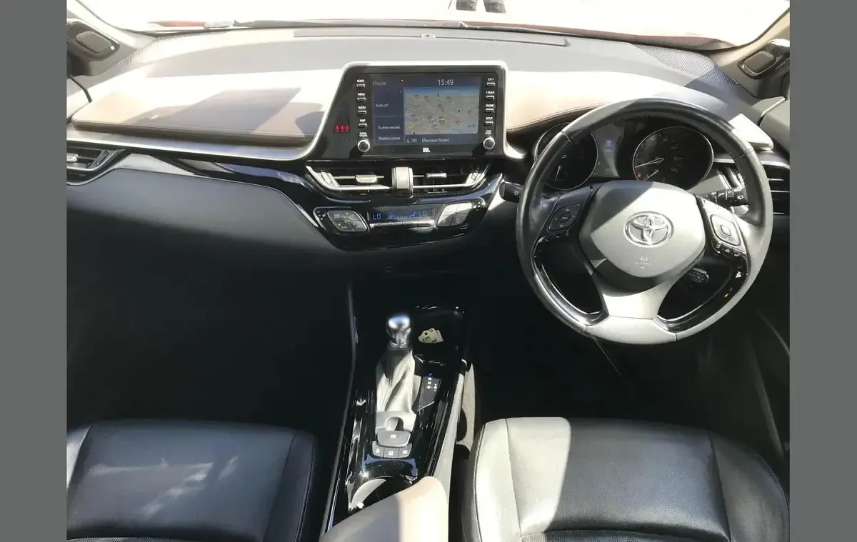 Used Toyota C-HR Edition 184 HP (135 kW) 2020 Orange SUV