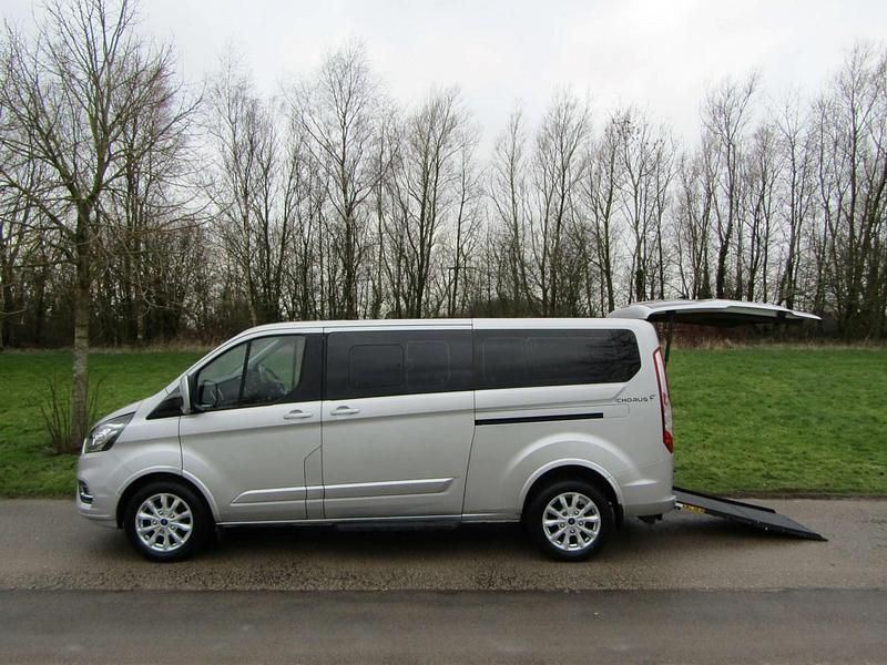 Used Ford Tourneo 2021 Silver MPV