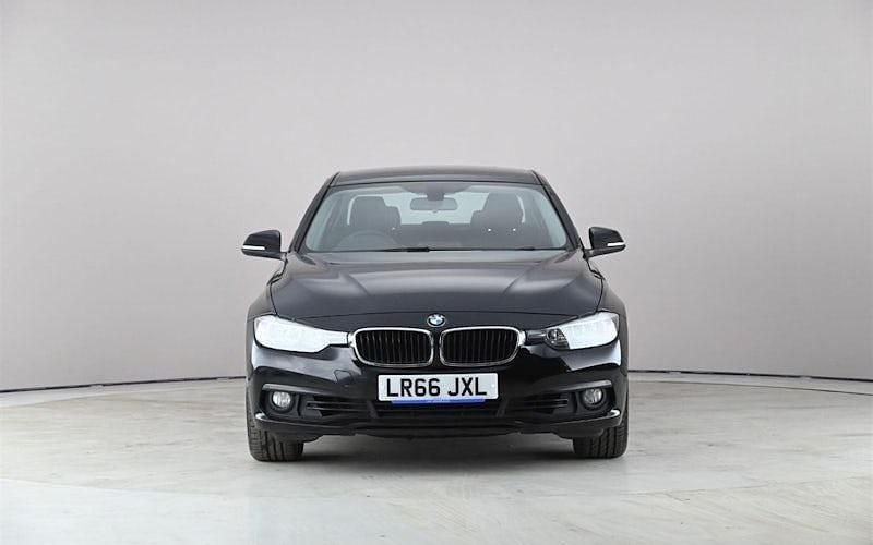 Używany BMW 320 184 KM (135 kW) 2018 Sedan/Limuzyna