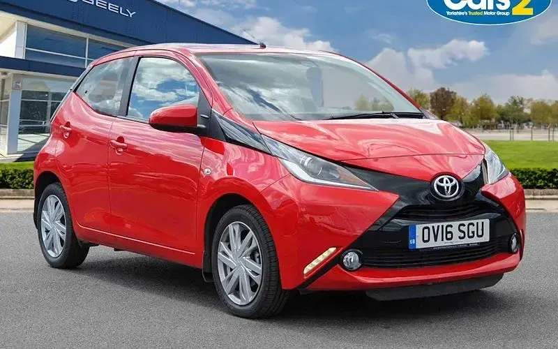Gebraucht Toyota Aygo x-press 69 PS (50 kW) 2016 Kleinwagen