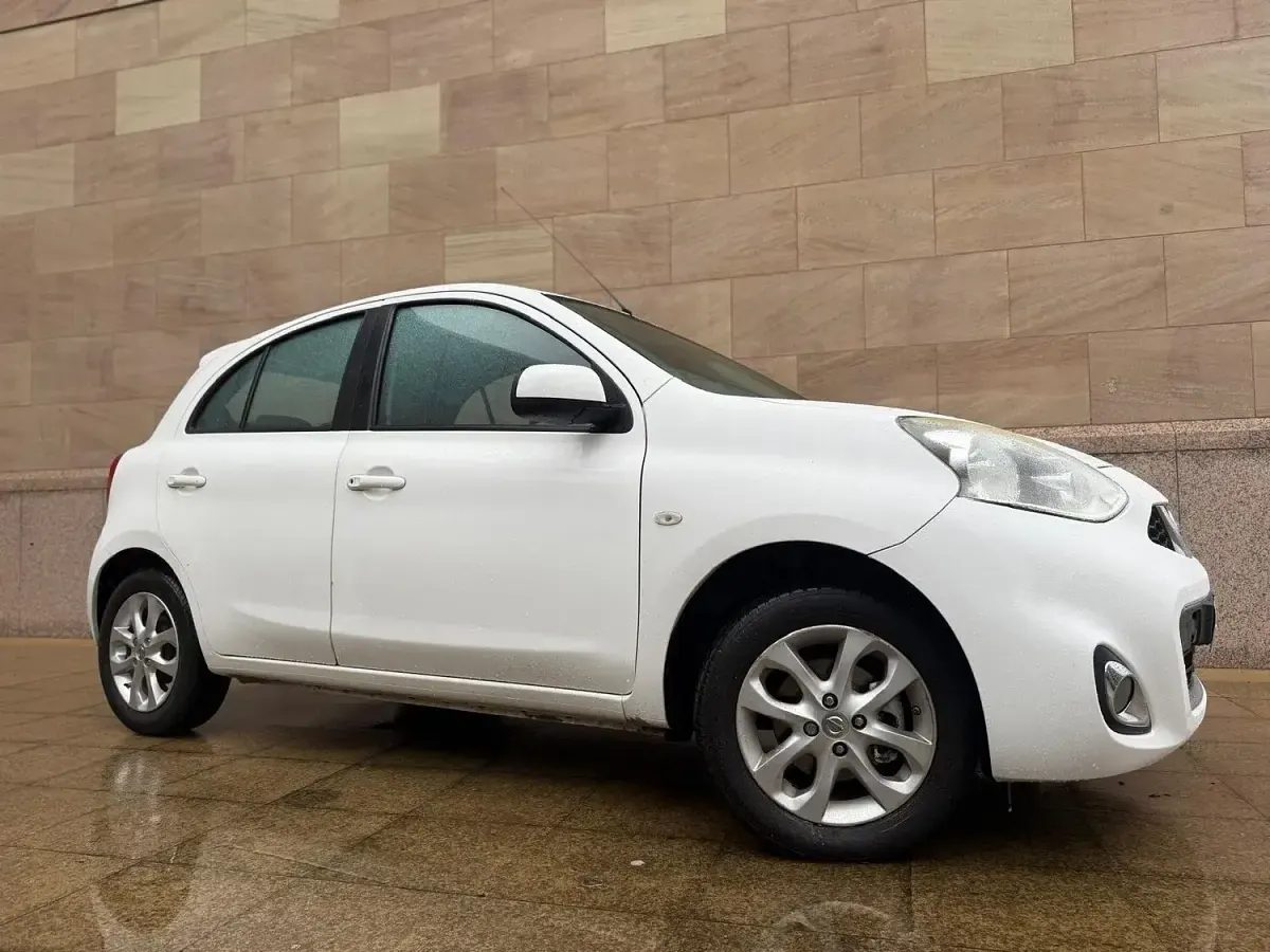 Used Nissan Micra Acenta 2015 White Hatchback