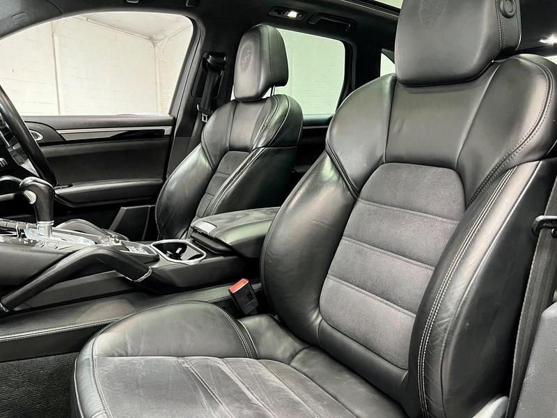 Used Porsche Cayenne 2016 Black SUV