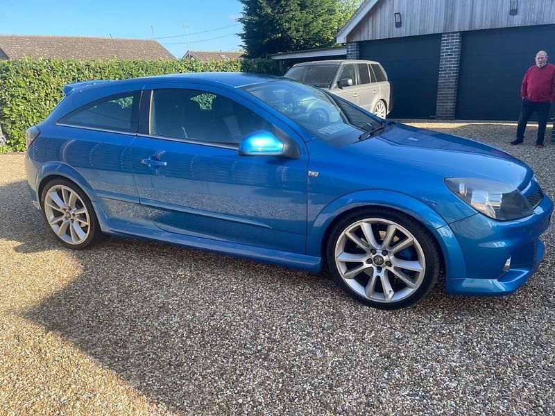 Used Vauxhall Astra 2010 Blue Hatchback