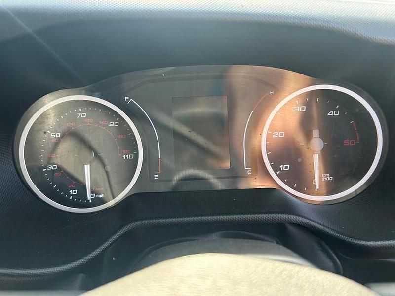 Used Iveco Daily 136 HP (100 kW) 2021 White Van