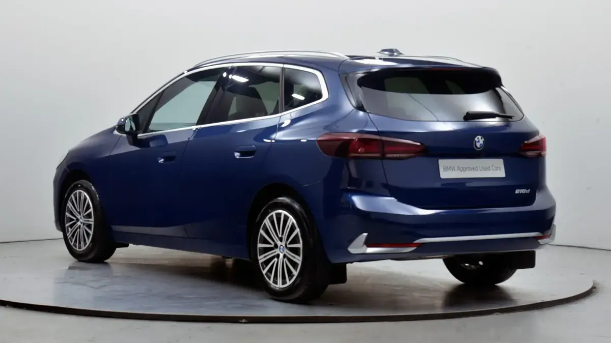 Used BMW 218 Active Tourer Luxury Line 148 HP (108 kW) 2022 Blue MPV