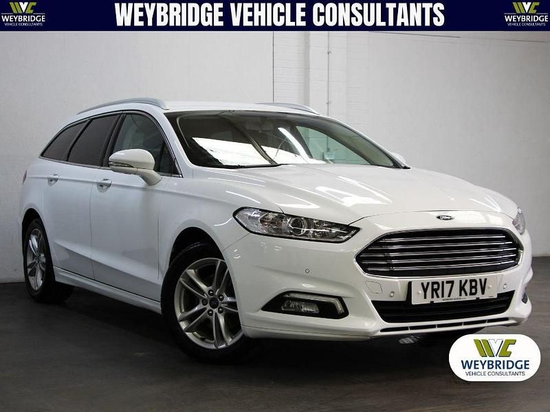 Used Ford Mondeo Zetec 150 HP (110 kW) 2017 White Estate
