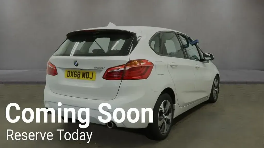 Used BMW 220 192 HP (141 kW) 2018 White MPV