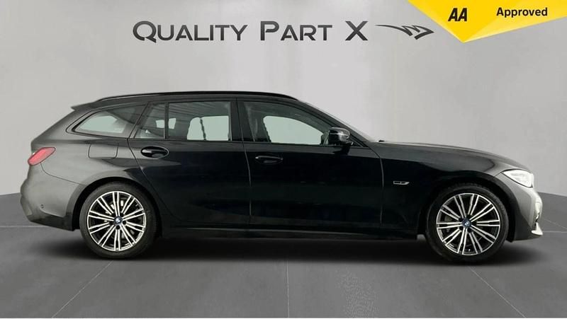 Used BMW 330e M Sport 288 HP (211 kW) 2022 Black Estate
