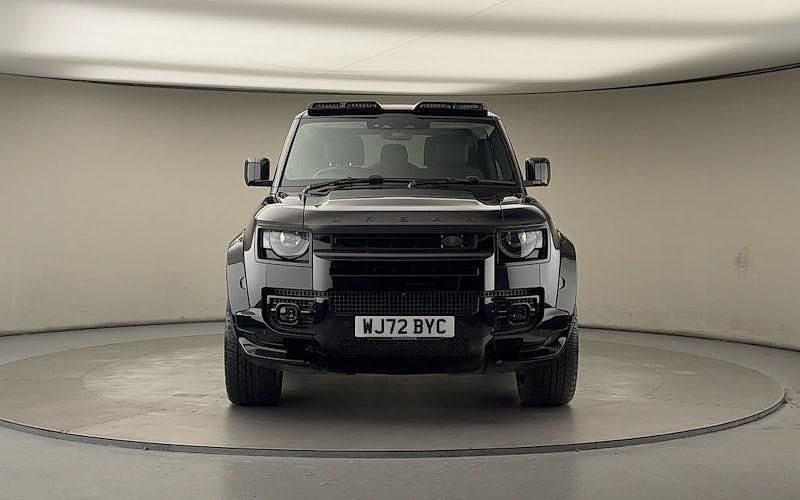Used Land Rover Defender HSE 249 HP (183 kW) 2024 Estate