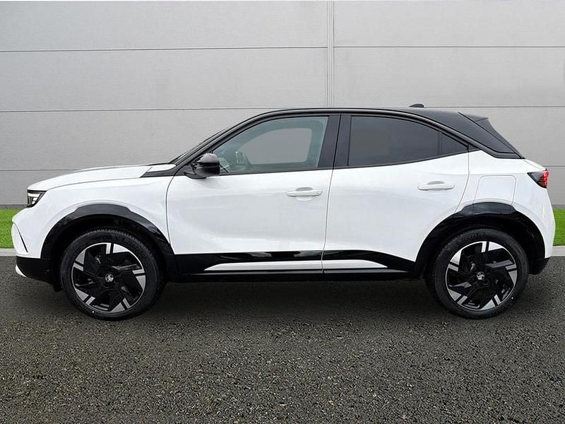 New Vauxhall Mokka 114 kW (156 HP) 2025 White SUV