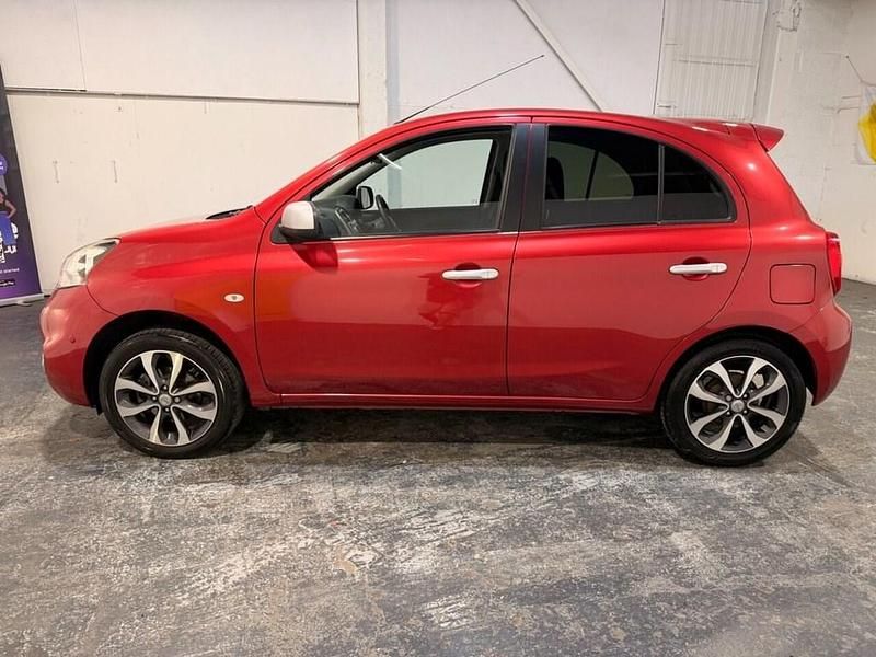 Begagnad Nissan Micra N-TEC 80 HK (58 kW) 2017 Röd Halvkombi