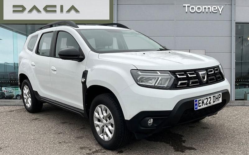 Used Dacia Duster Comfort 90 HP (66 kW) 2022 White SUV