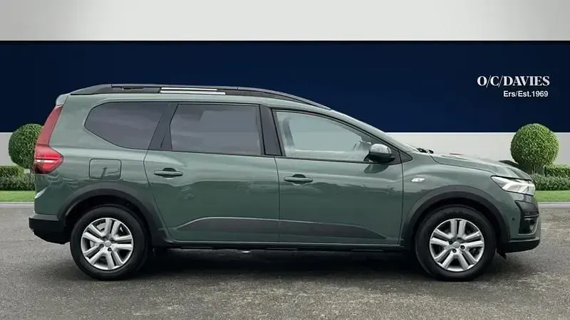 Używany Dacia Jogger Expression 110 KM (80 kW) 2023 Zielony Minivan