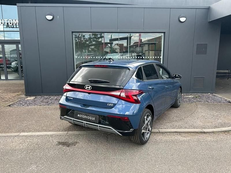 New Hyundai i20 Premium 99 HP (72 kW) 2025 Vibrant blue Hatchback