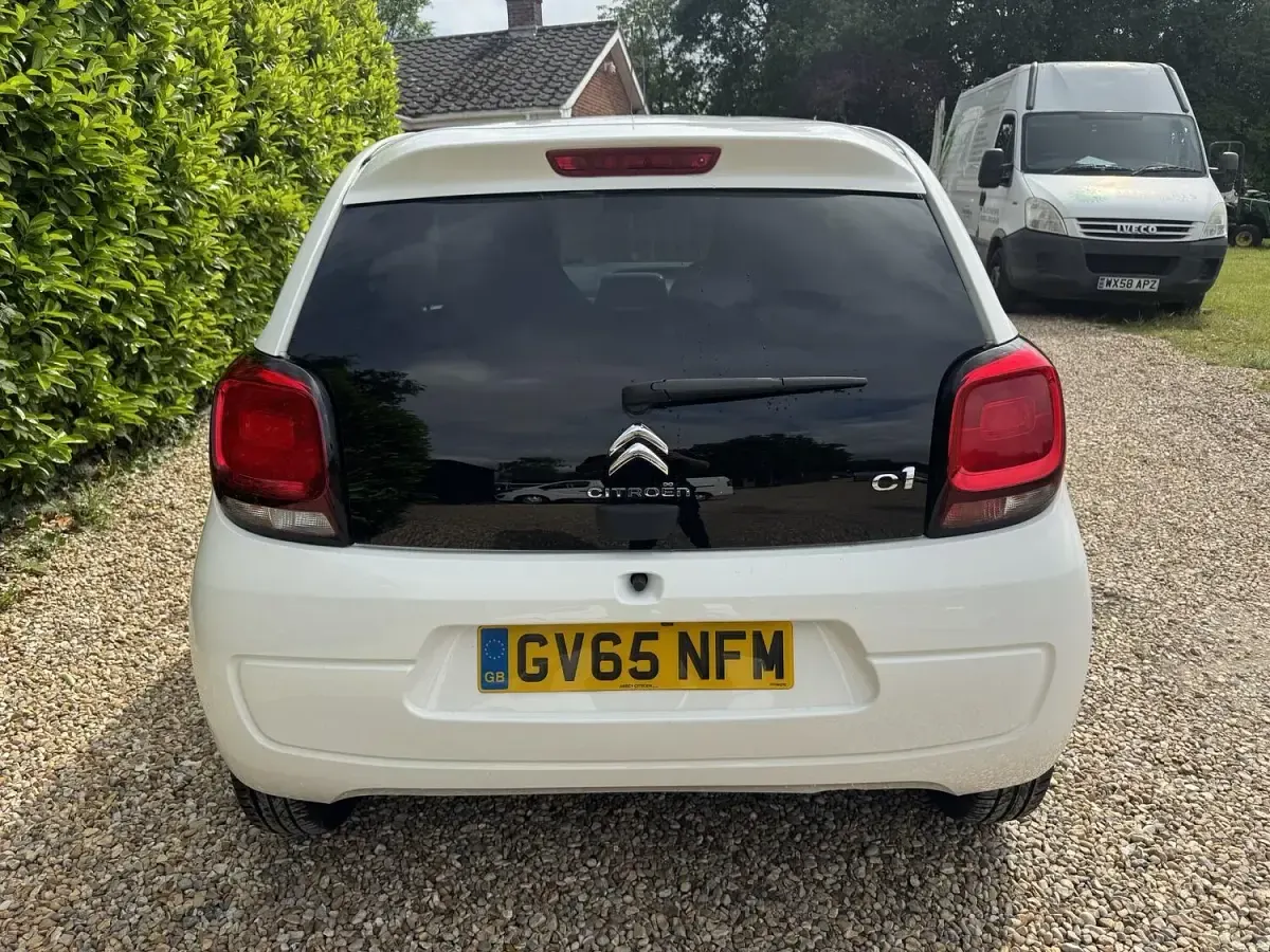 Used Citroën C1 Flair 2016 White Hatchback
