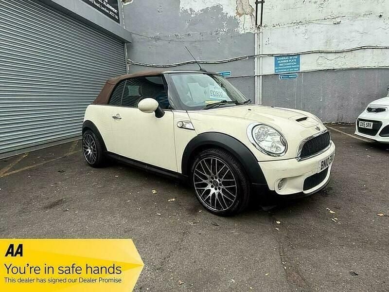White Used 2010 Mini Cooper S Cabriolet Cabriolet | £3,000 (Fair price) - Image 1/4