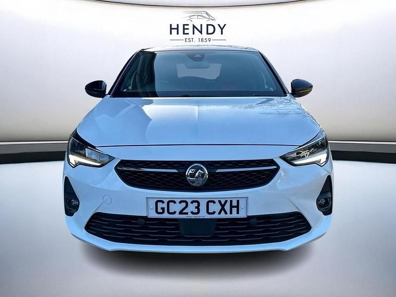 Used Vauxhall Corsa 74 HP (54 kW) 2023 White Hatchback