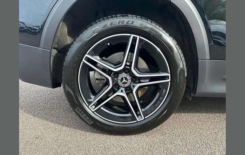 Used Mercedes GLB200 Executive 161 HP (118 kW) 2025 Black SUV