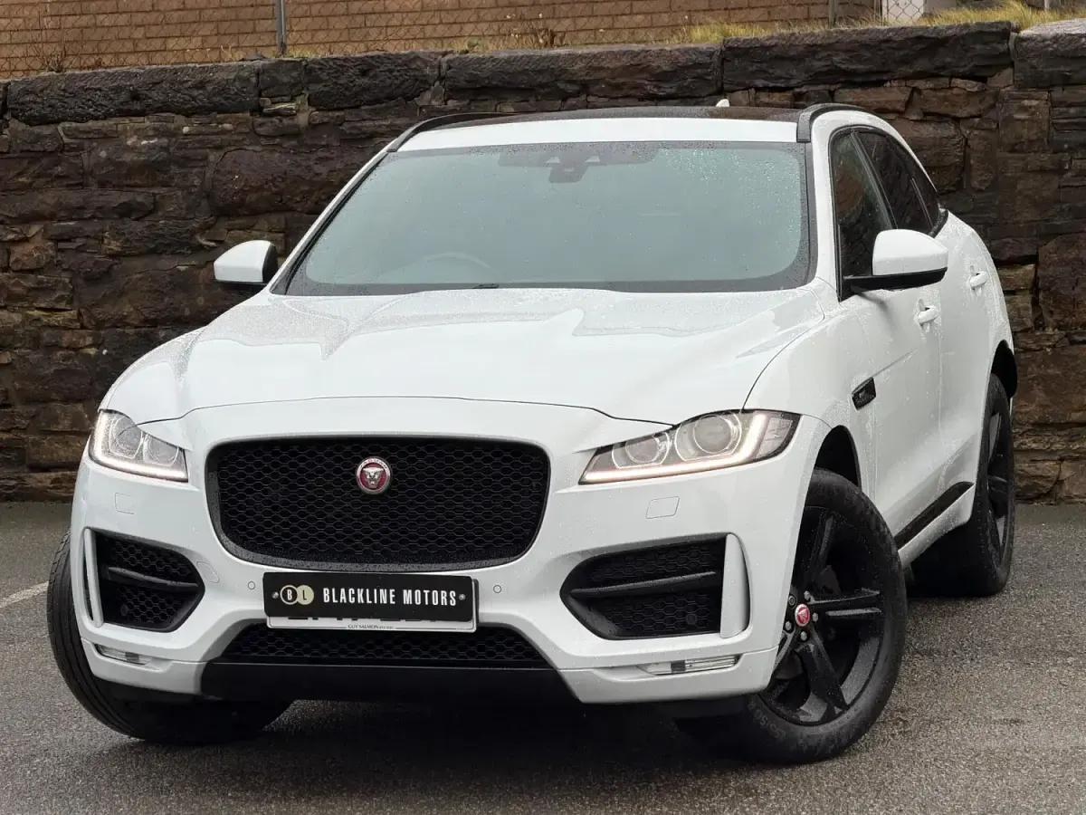 Second-hand Jaguar F-Pace R-Sport 180 CP (132 kW) 2017 Alb SUV