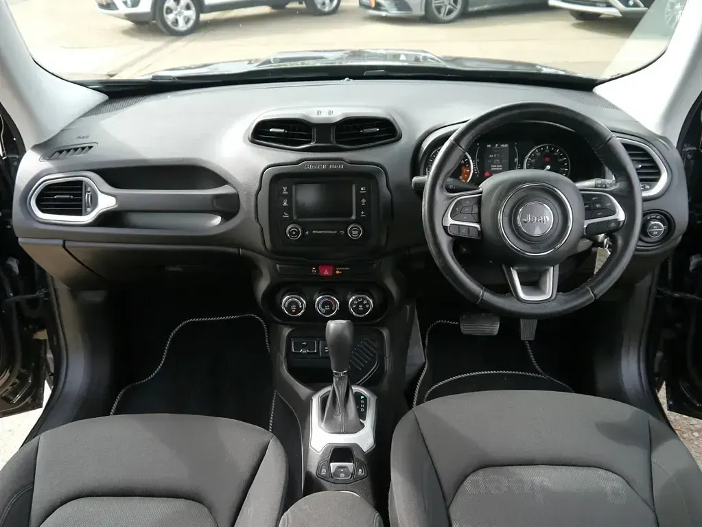 Used Jeep Renegade Longitude 140 HP (102 kW) 2016 Black SUV