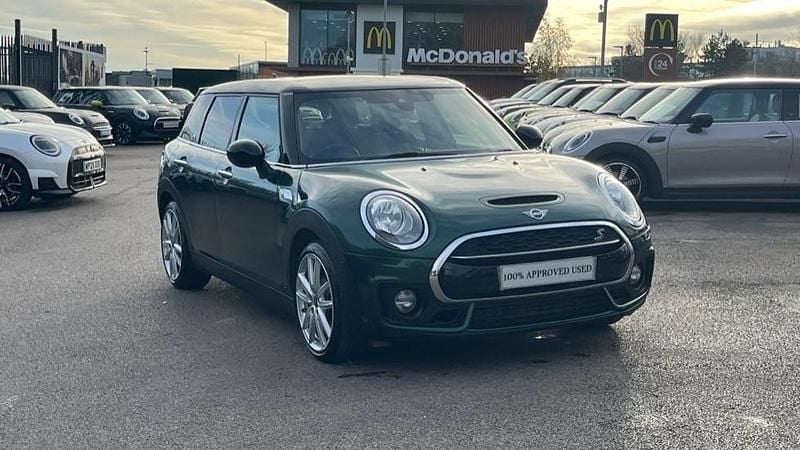 Green Used 2019 Mini Cooper S Clubman Sport Estate | £15,494 (Fair price) - Image 1/4