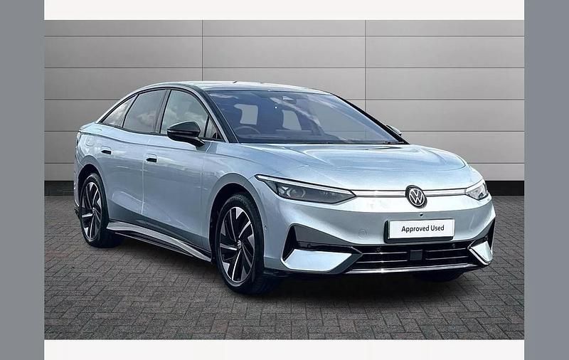 Scale silver Used 2024 VW ID.7 Pro Sedan | £29,950 (Fair price) - Image 1/4